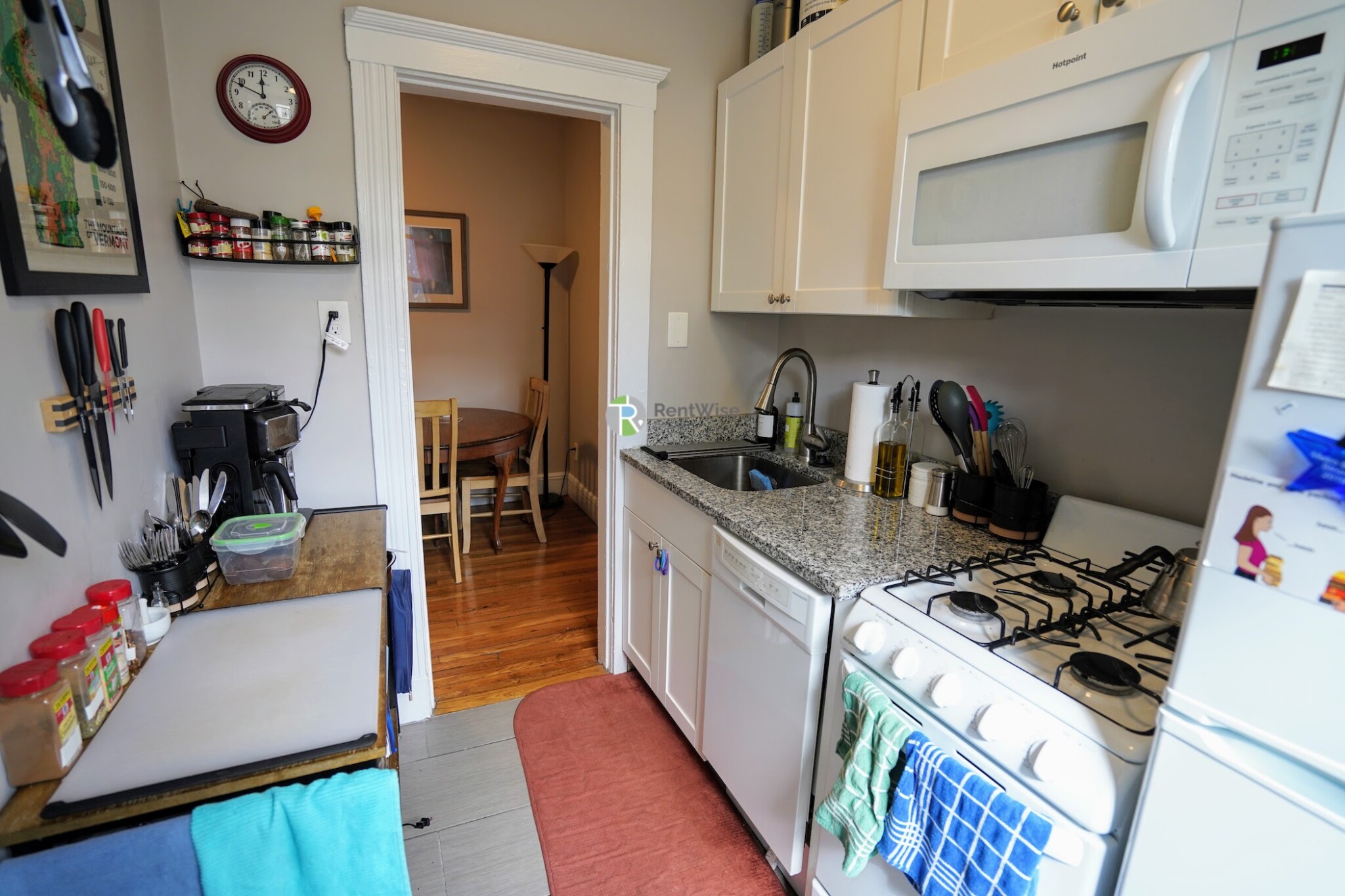 2 bed, 1 bath apartment for rent at 3 Carol Ave Unit 12, Brighton — photo 12 of 18