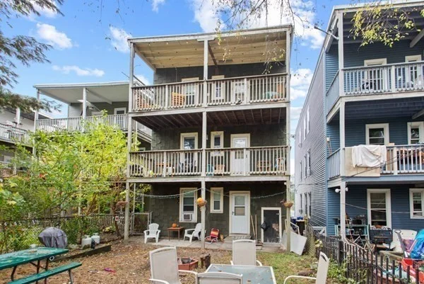 3 bed, 1 bath apartment for rent at 3 Carson St Unit 1, Dorchester — photo 14 of 14