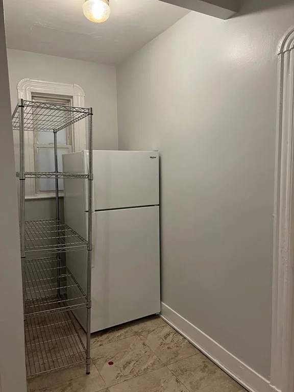 3 bed, 1 bath apartment for rent at 3 Carson St Unit 1, Dorchester — photo 3 of 14