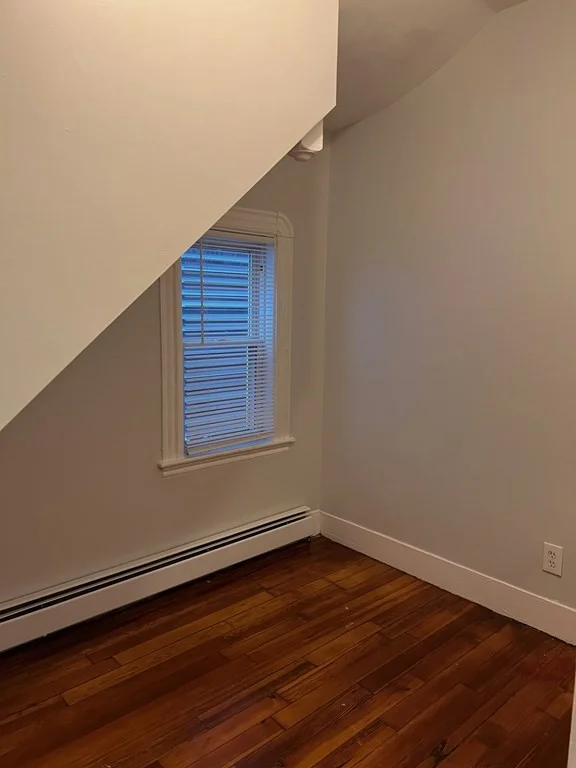3 bed, 1 bath apartment for rent at 3 Carson St Unit 1, Dorchester — photo 5 of 14