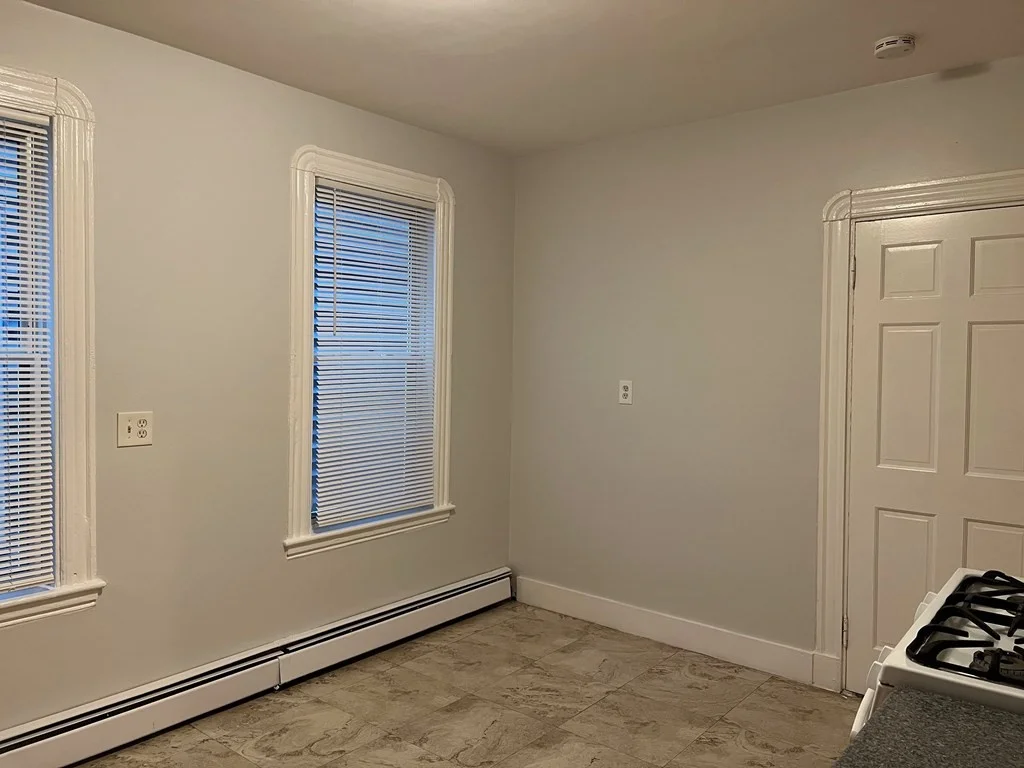 3 bed, 1 bath apartment for rent at 3 Carson St Unit 1, Dorchester — photo 4 of 14