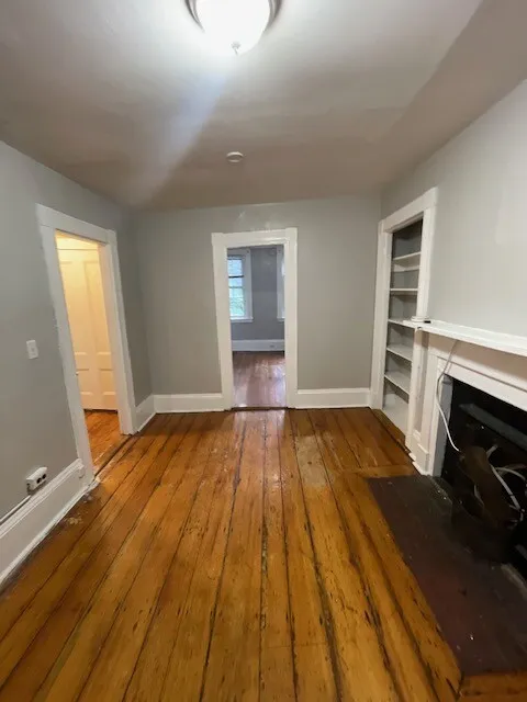 1 bed, 1 bath apartment for rent at 3 Champney Pl Unit 2, Beacon Hill — photo 2 of 10