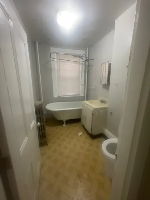1 bed, 1 bath apartment for rent at 3 Champney Pl Unit 2, Beacon Hill — photo 3 of 10