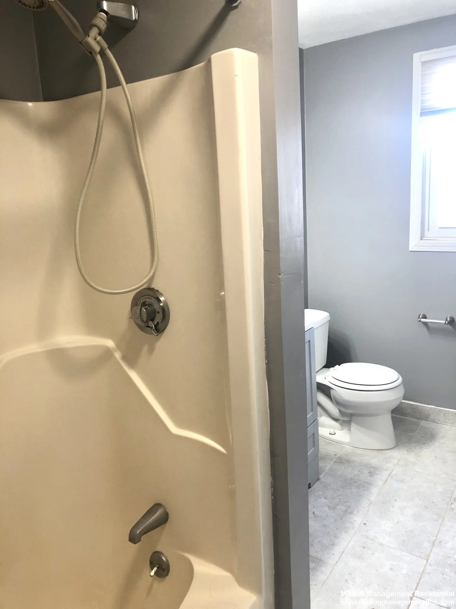 3 bed, 1.5 bath apartment for rent at 3 Circuit Ln Unit 1, Watertown — photo 23 of 24