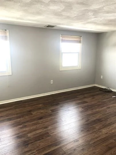 3 bed, 1 bath apartment for rent at 3 Circuit Ln Unit 3, Watertown — photo 13 of 28