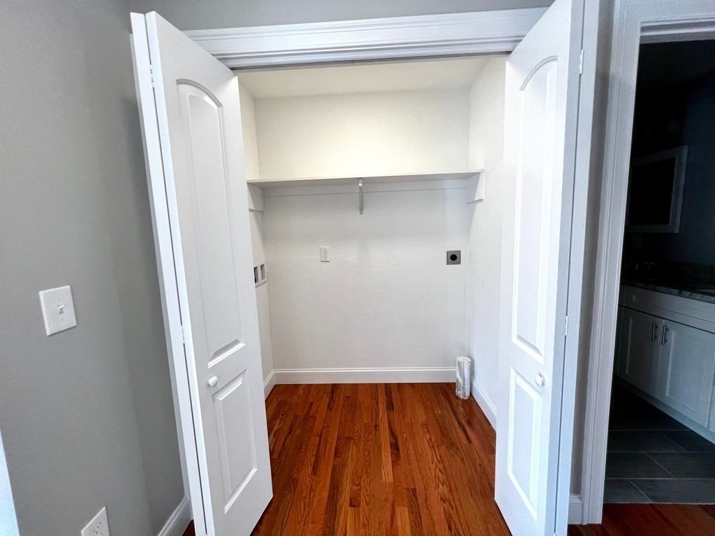 3 bed, 2 bath apartment for rent at 3 Clarence Unit 1, Worcester — photo 12 of 19
