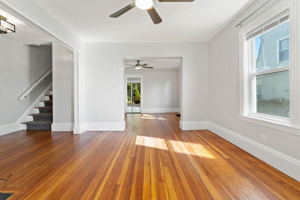 3 bed, 1 bath apartment for rent at 3 Clifford Ave Unit B, Beverly — photo 34 of 41