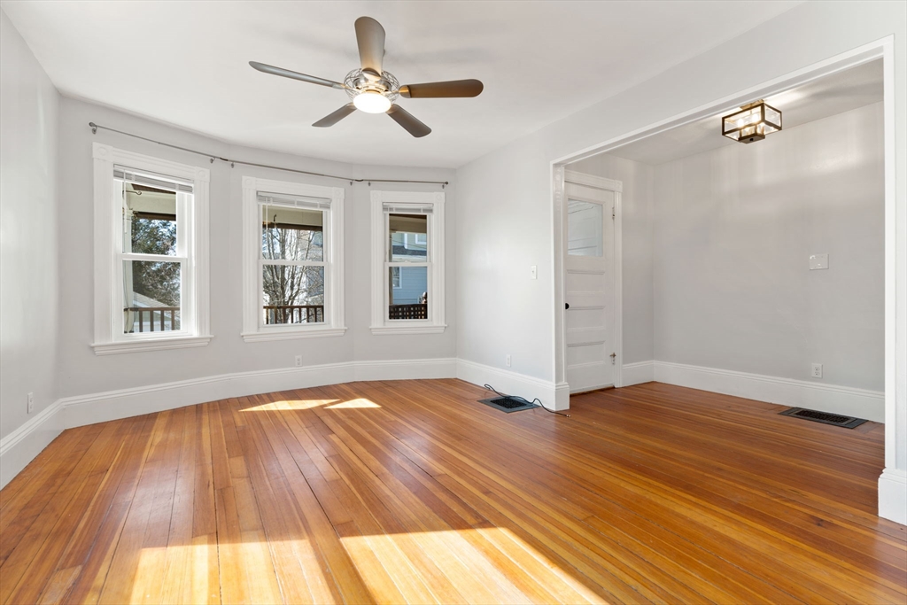 3 bed, 1 bath apartment for rent at 3 Clifford Ave Unit B, Beverly — photo 33 of 41