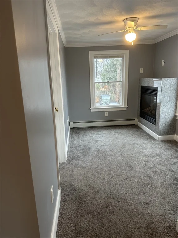 2 bed, 2 bath apartment for rent at 3 Commercial St Unit 2, Marblehead — photo 1 of 22