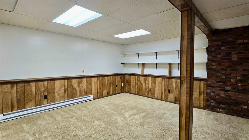 3 bed, 2 bath apartment for rent at 3 Concord Rd, Shrewsbury — photo 22 of 24