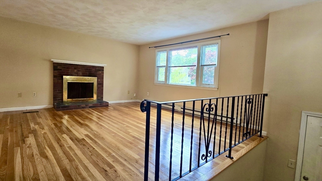 3 bed, 2 bath apartment for rent at 3 Concord Rd, Shrewsbury — photo 8 of 24