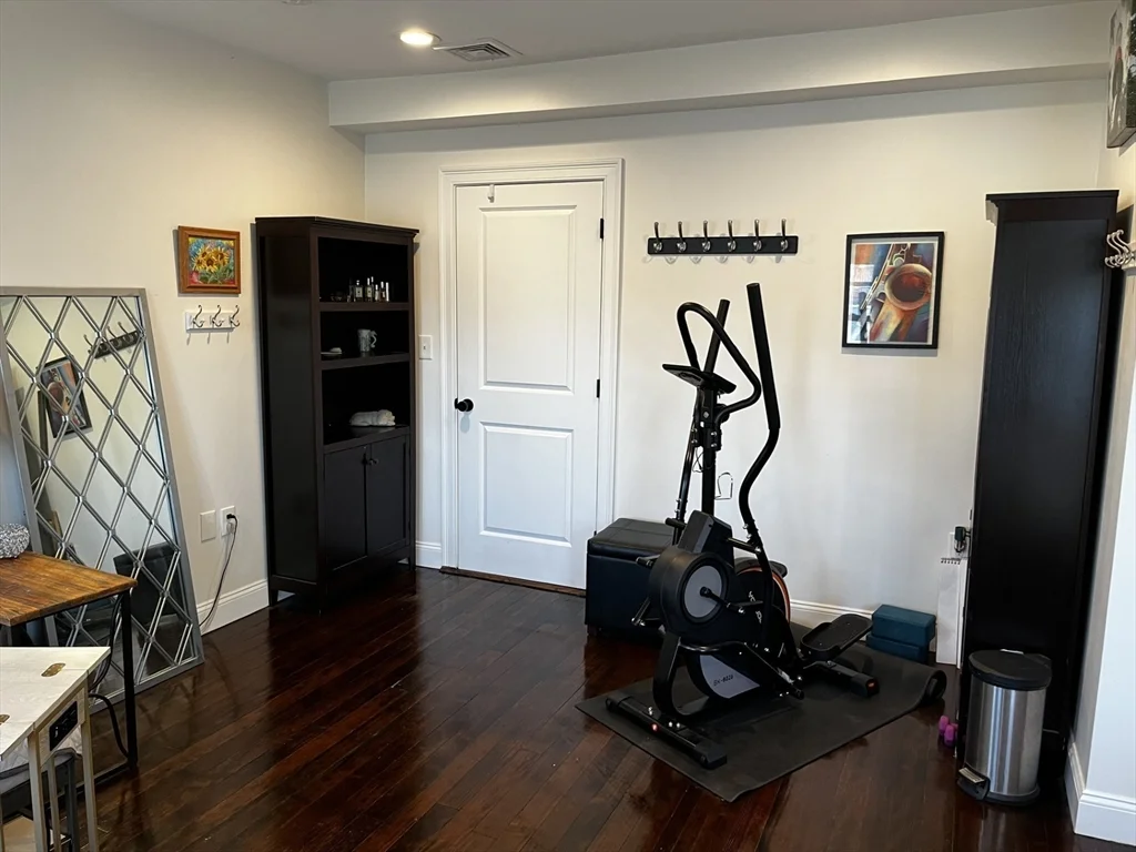 1 bed, 1 bath apartment for rent at 3 Conn St Unit 2, Woburn — photo 21 of 22