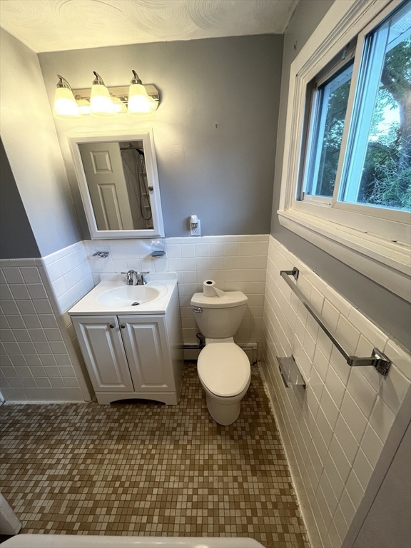 3 bed, 1 bath apartment for rent at 3 Corman Rd Unit 2, Mattapan — photo 10 of 17