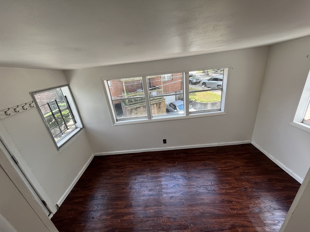 3 bed, 1 bath apartment for rent at 3 Corman Rd Unit 2, Mattapan — photo 8 of 17