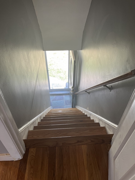 3 bed, 1 bath apartment for rent at 3 Corman Rd Unit 2, Mattapan — photo 3 of 17