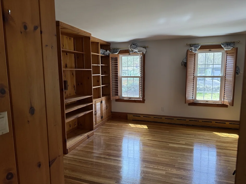 3 bed, 2 bath apartment for rent at 3 Crescent St Unit 3, West Bridgewater — photo 12 of 31
