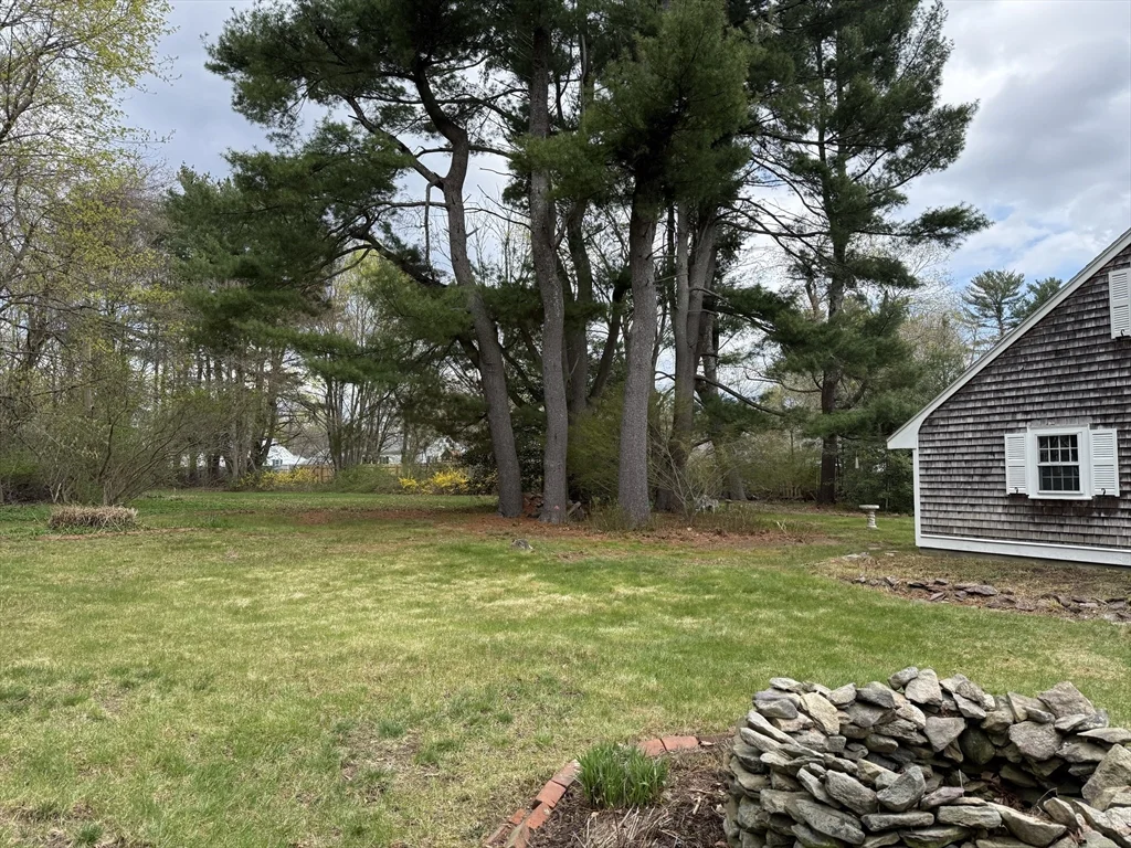 3 bed, 2 bath apartment for rent at 3 Crescent St Unit 3, West Bridgewater — photo 31 of 31