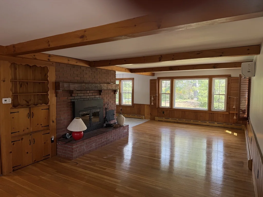 3 bed, 2 bath apartment for rent at 3 Crescent St Unit 3, West Bridgewater — photo 9 of 31