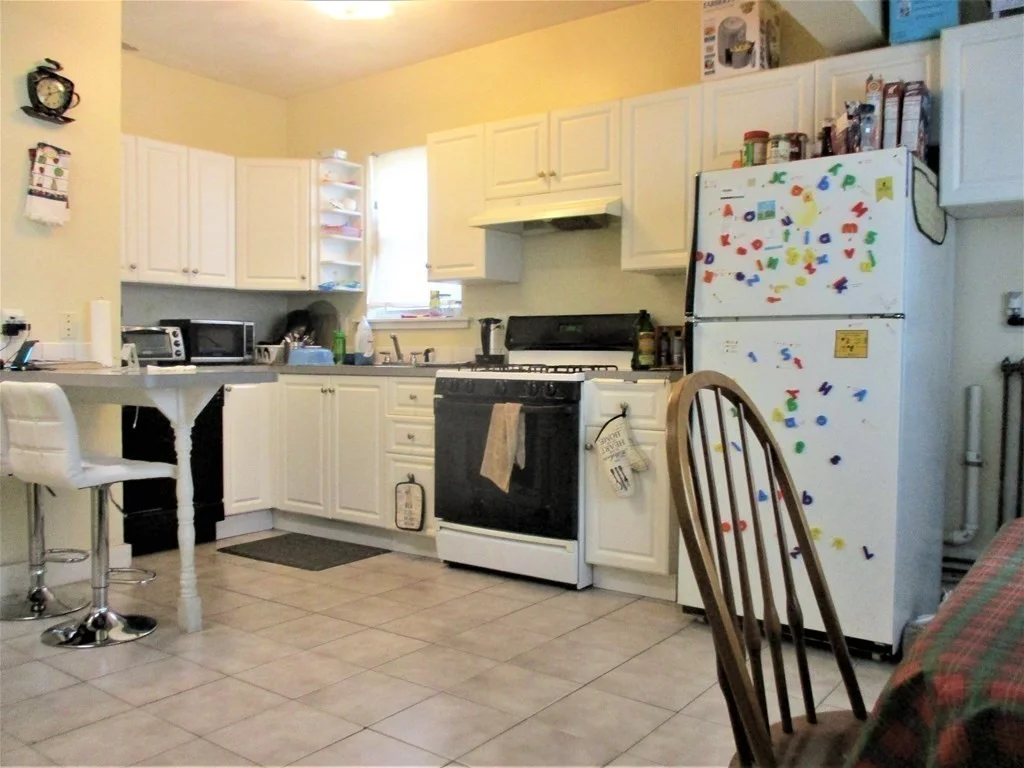 1 bed, 1 bath apartment for rent at 3 Cufflin St Unit 1, Brighton — photo 5 of 8