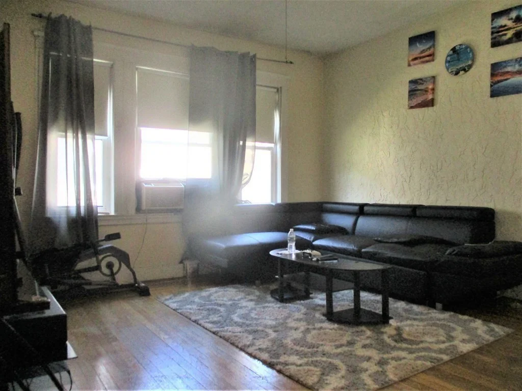 1 bed, 1 bath apartment for rent at 3 Cufflin St Unit 1, Brighton — photo 2 of 8