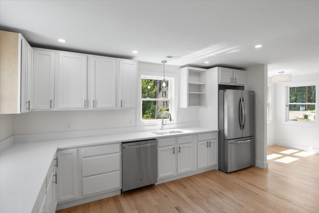 3 bed, 1 bath apartment for rent at 3 Cummings Cir, Randolph — photo 6 of 39