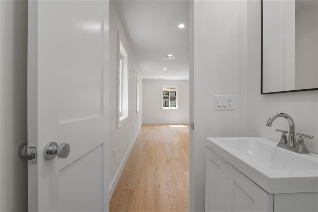 3 bed, 1 bath apartment for rent at 3 Cummings Cir, Randolph — photo 13 of 39