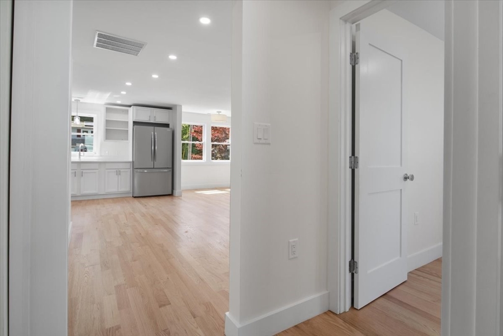 3 bed, 1 bath apartment for rent at 3 Cummings Cir, Randolph — photo 11 of 39