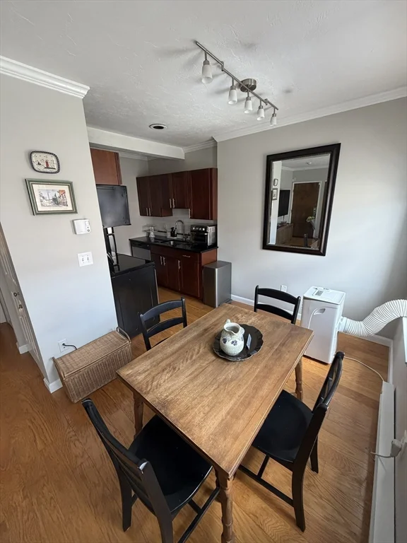 2 bed, 1 bath apartment for rent at 3 Cypress Rd Unit 304, Brighton — photo 5 of 13