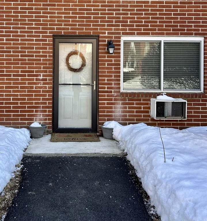 2 bed, 1 bath apartment for rent at 3 Dailey St Unit B, Attleboro — photo 12 of 18