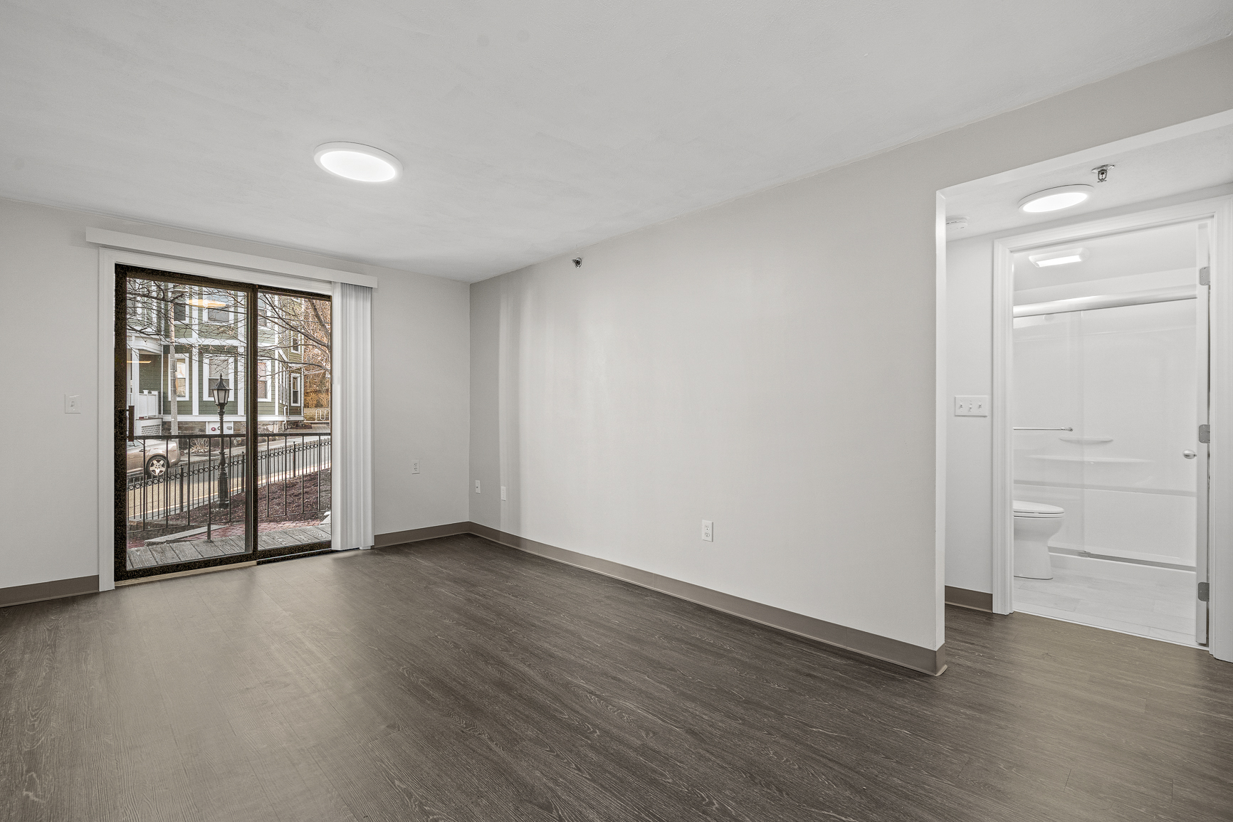 2 bed, 1 bath apartment for rent at 3 Darling St Unit 8, Mission Hill