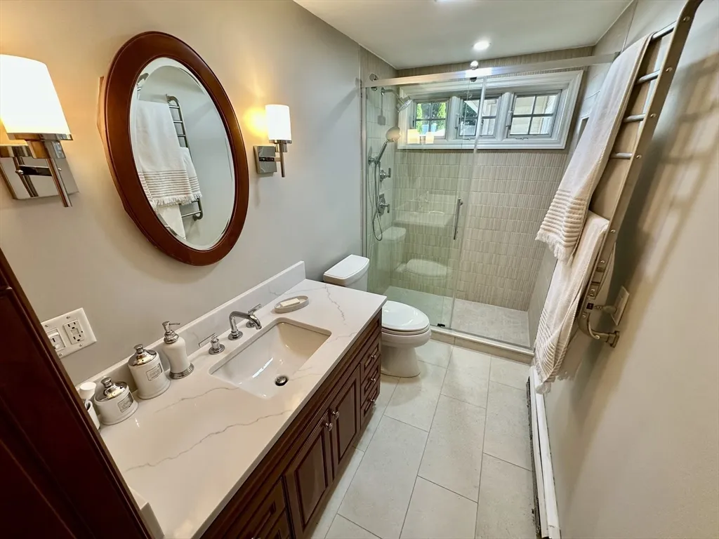 4 bed, 2 bath apartment for rent at 3 Day Circle, Woburn — photo 19 of 42