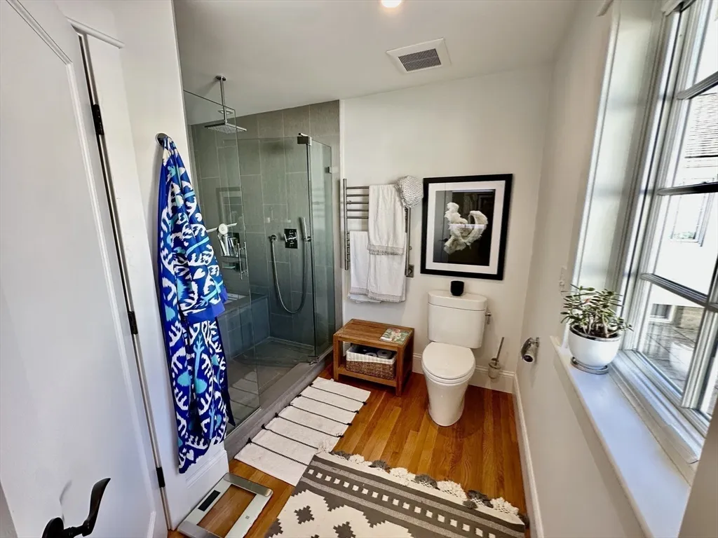 4 bed, 2 bath apartment for rent at 3 Day Circle, Woburn — photo 29 of 42