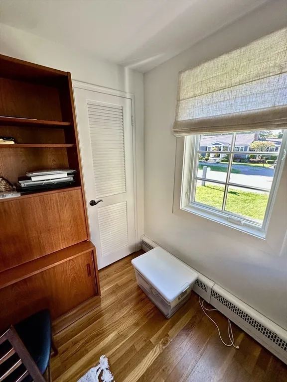4 bed, 2 bath apartment for rent at 3 Day Circle, Woburn — photo 16 of 42