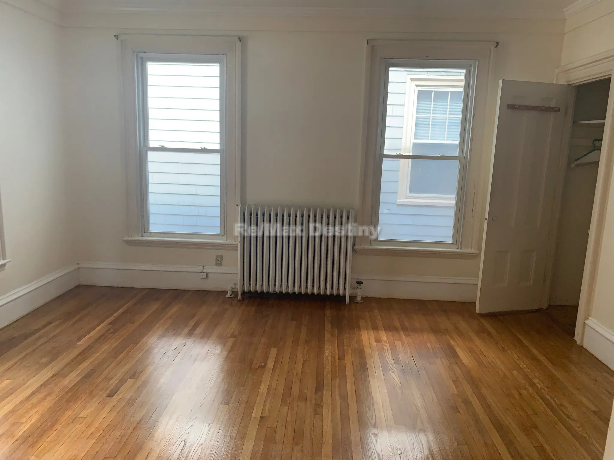 3 bed, 1.5 bath apartment for rent at 3 Day St Unit 3, North Cambridge — photo 14 of 18
