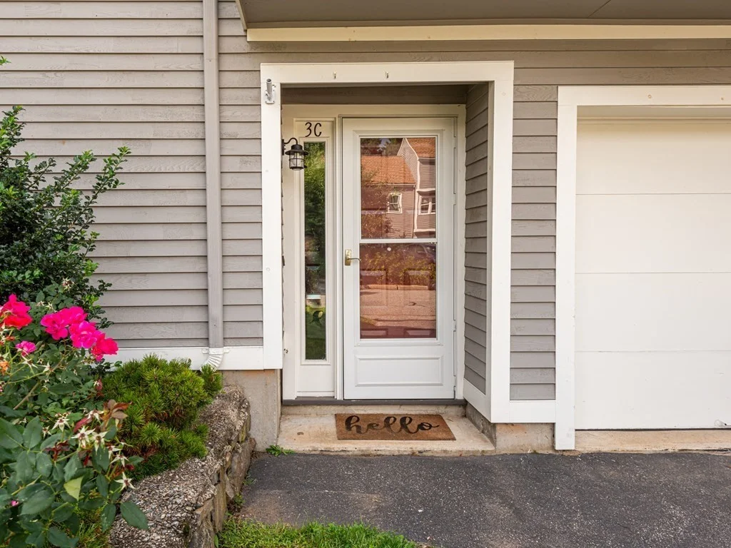 2 bed, 1 bath apartment for rent at 3 Dewey Dr Unit 3C, Salem — photo 4 of 34