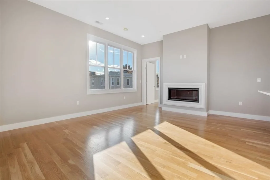 2 bed, 2 bath apartment for rent at 3 Dorset St Unit 1, Dorchester — photo 6 of 17