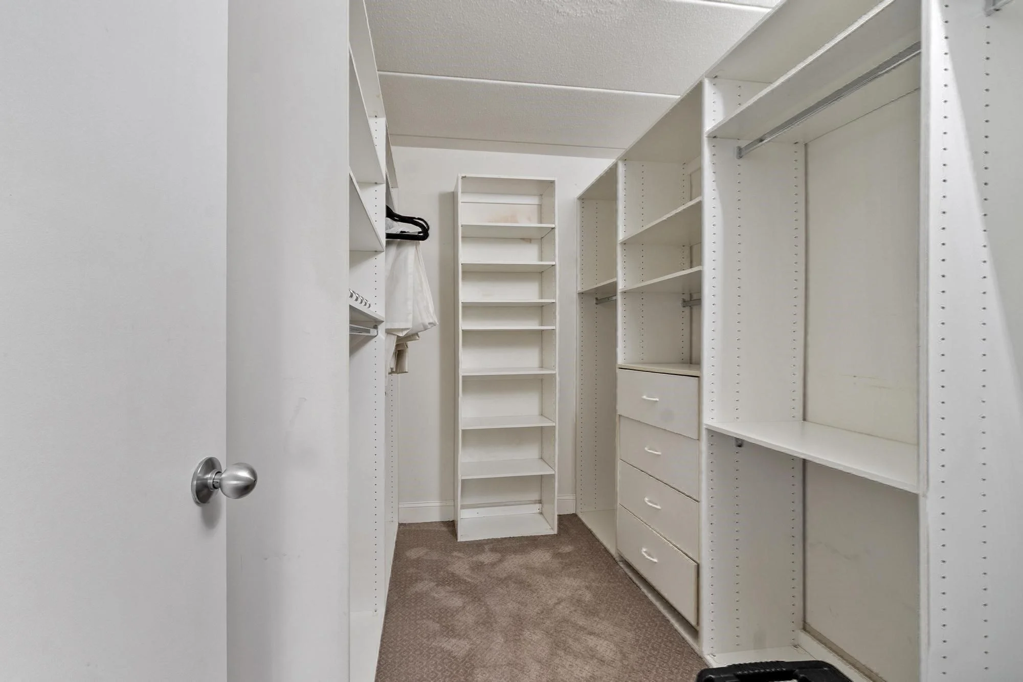 2 bed, 2 bath apartment for rent at 3 Douglas Park Unit 316, Roxbury — photo 25 of 33