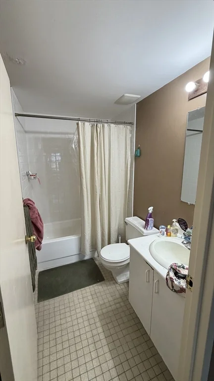 2 bed, 2 bath apartment for rent at 3 Douglass Park Unit 318, South End — photo 7 of 10