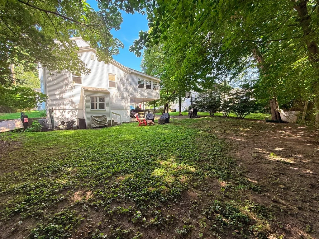 3 bed, 2 bath apartment for rent at 3 Elm St Unit 2, Natick — photo 16 of 16