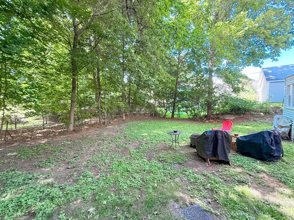 3 bed, 2 bath apartment for rent at 3 Elm St Unit 2, Natick — photo 15 of 16