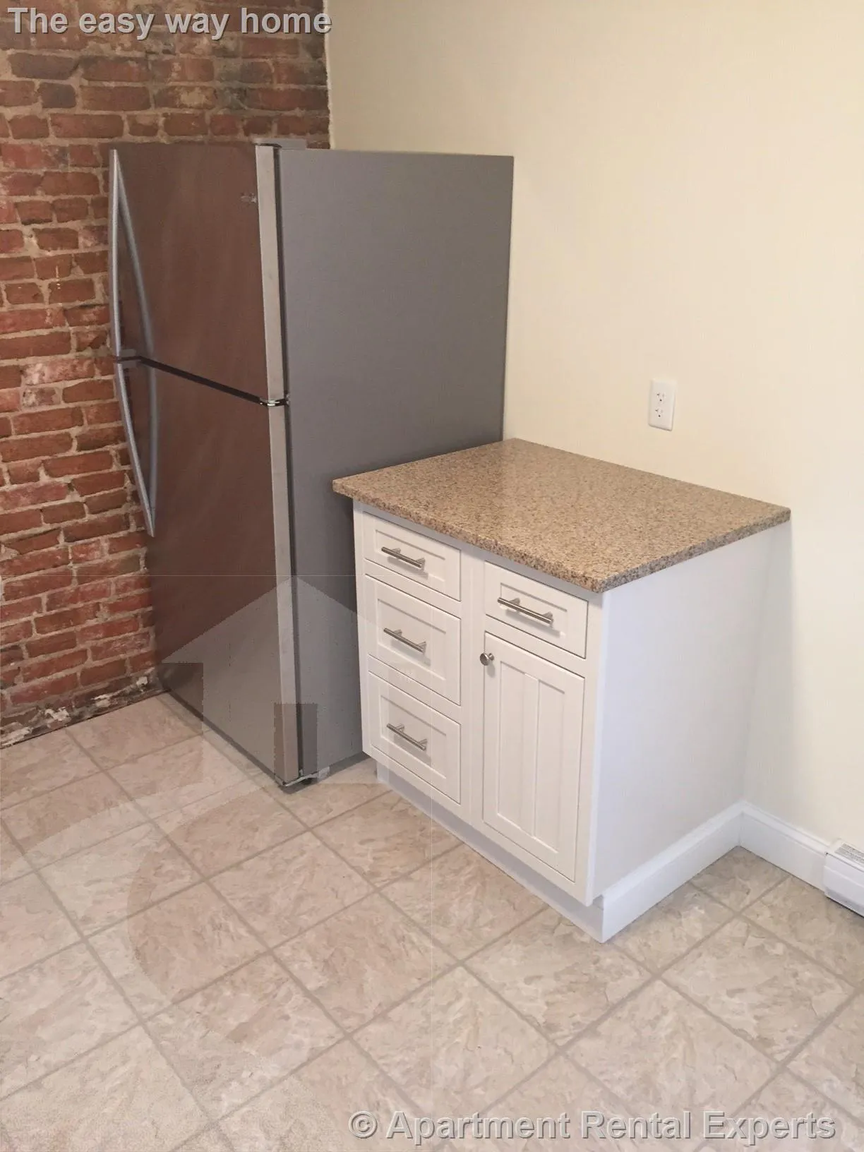 2 bed, 1 bath apartment for rent at 3 Elm St Unit 3, Porter Square — photo 3 of 9