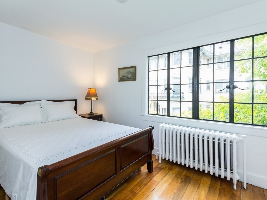 2 bed, 1 bath apartment for rent at 3 Everett St Unit 2, Baldwin — photo 7 of 10