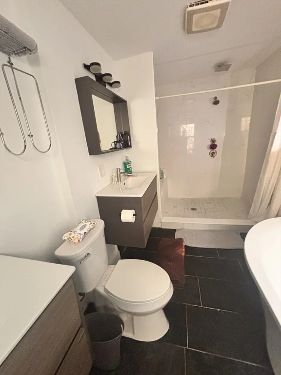 4 bed, 2 bath apartment for rent at 3 Fayette St Unit 2, Harvard Square — photo 8 of 13