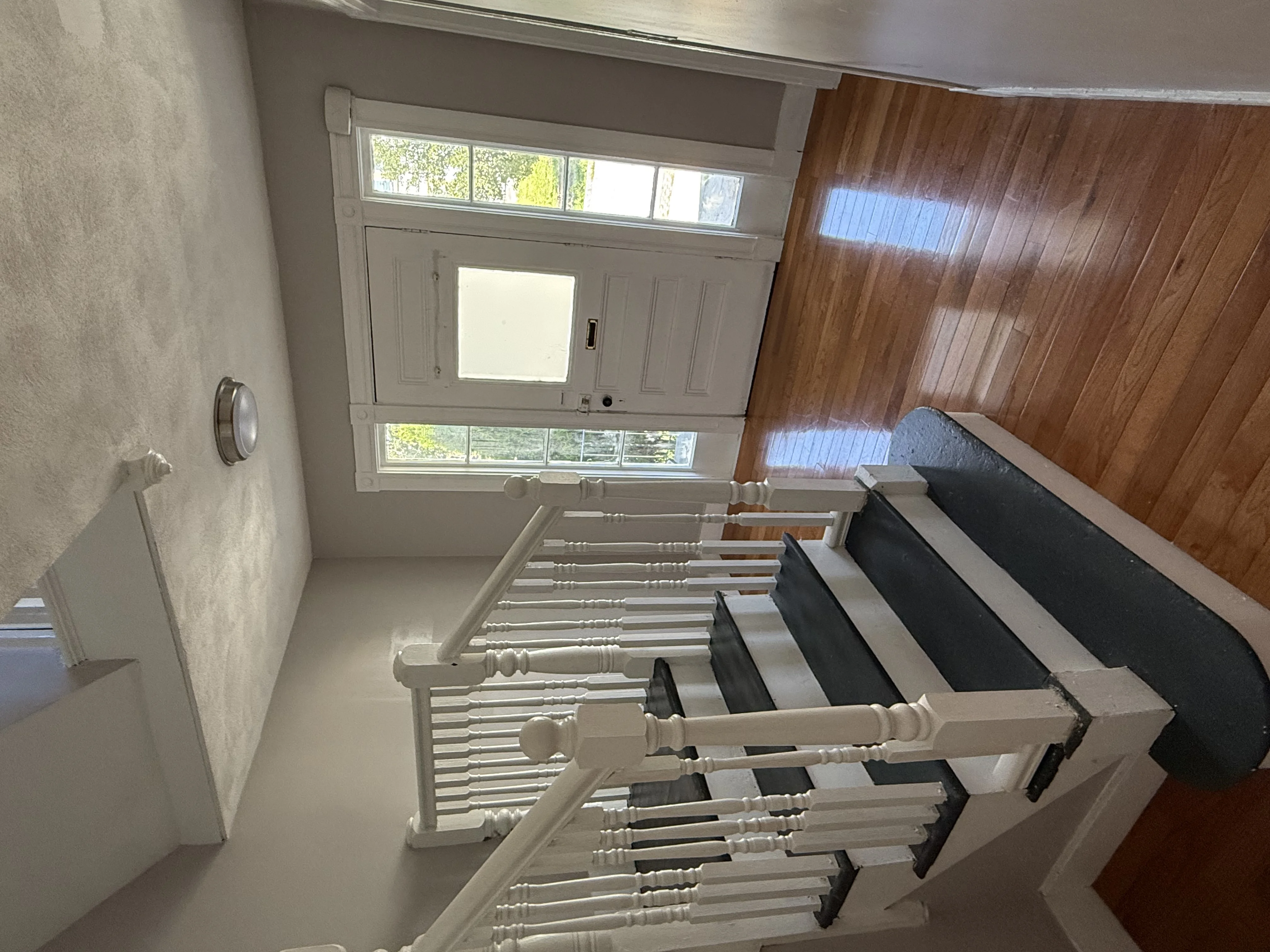 3 bed, 1 bath apartment for rent at 3 Fifield St Unit 3, Watertown — photo 7 of 13