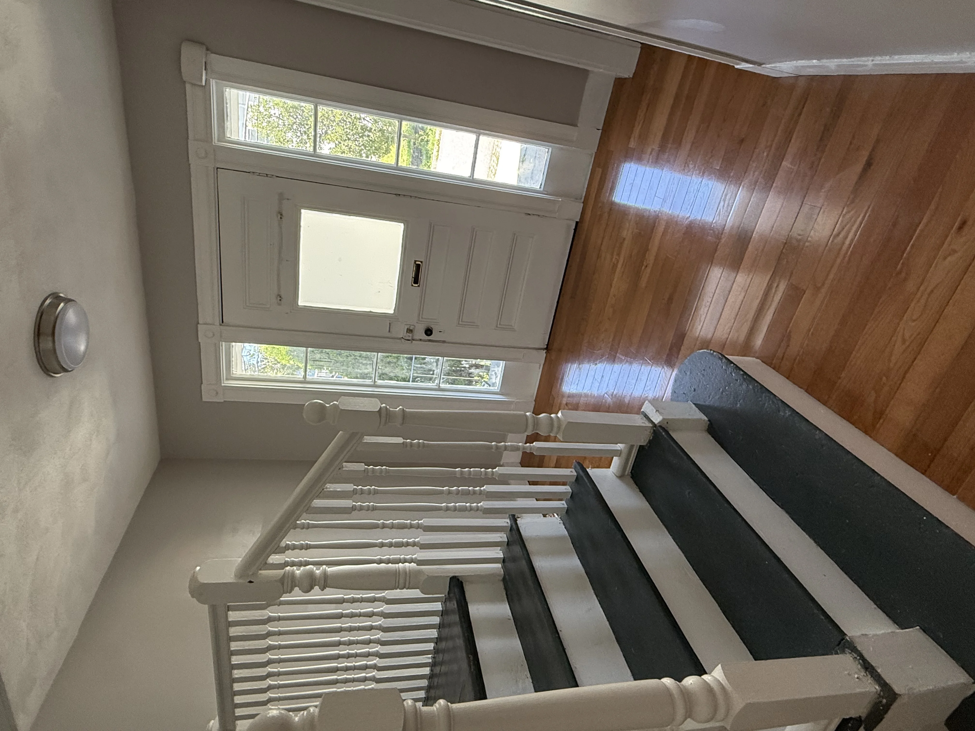 3 bed, 1 bath apartment for rent at 3 Fifield St Unit 3, Watertown — photo 6 of 13