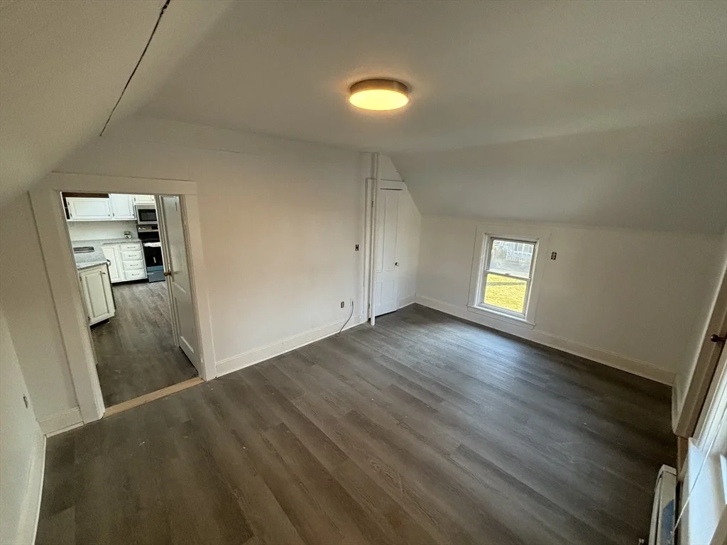 3 bed, 2 bath apartment for rent at 3 Florida Ave Unit 2, Worcester — photo 20 of 21