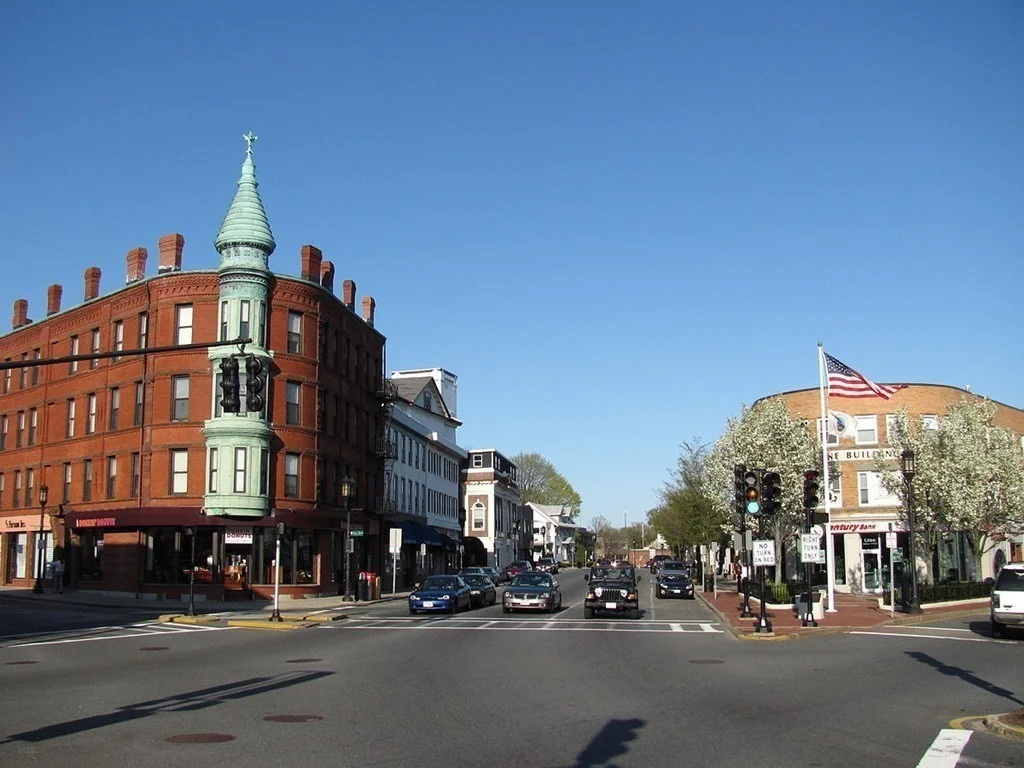2 bed, 1 bath apartment for rent at 3 Forest St Unit 201, Medford — photo 1 of 18