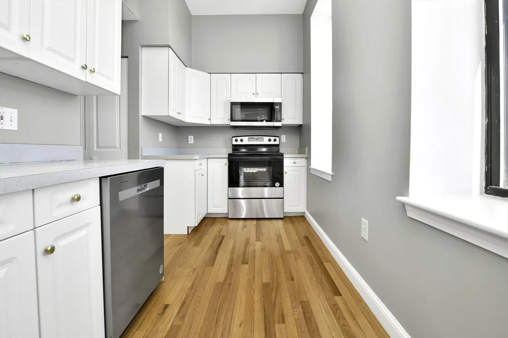 2 bed, 1 bath apartment for rent at 3 Forest St Unit 301, Medford — photo 6 of 14