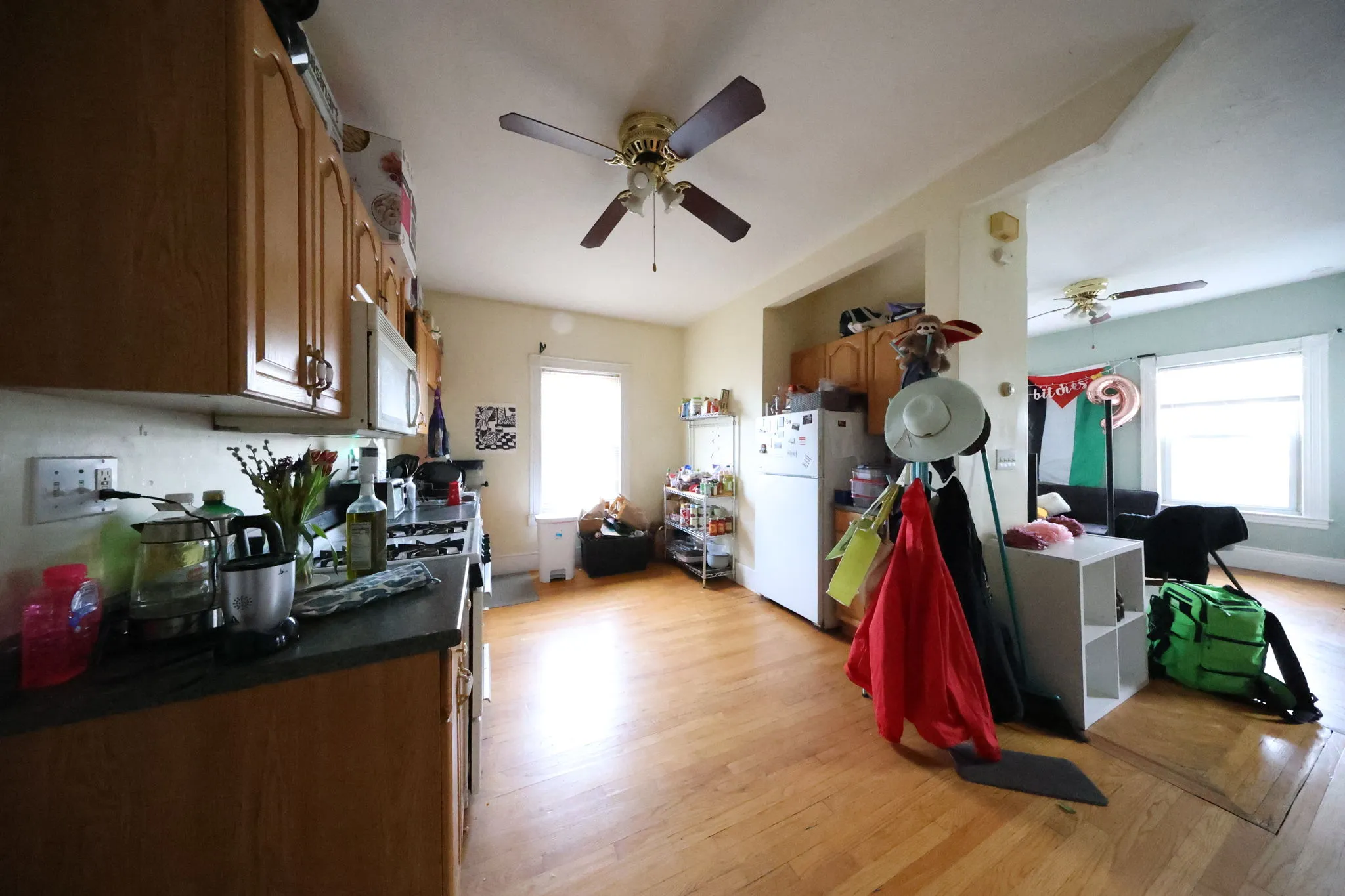 3 bed, 1 bath apartment for rent at 3 Foster St Unit 2L, Brighton — photo 7 of 13