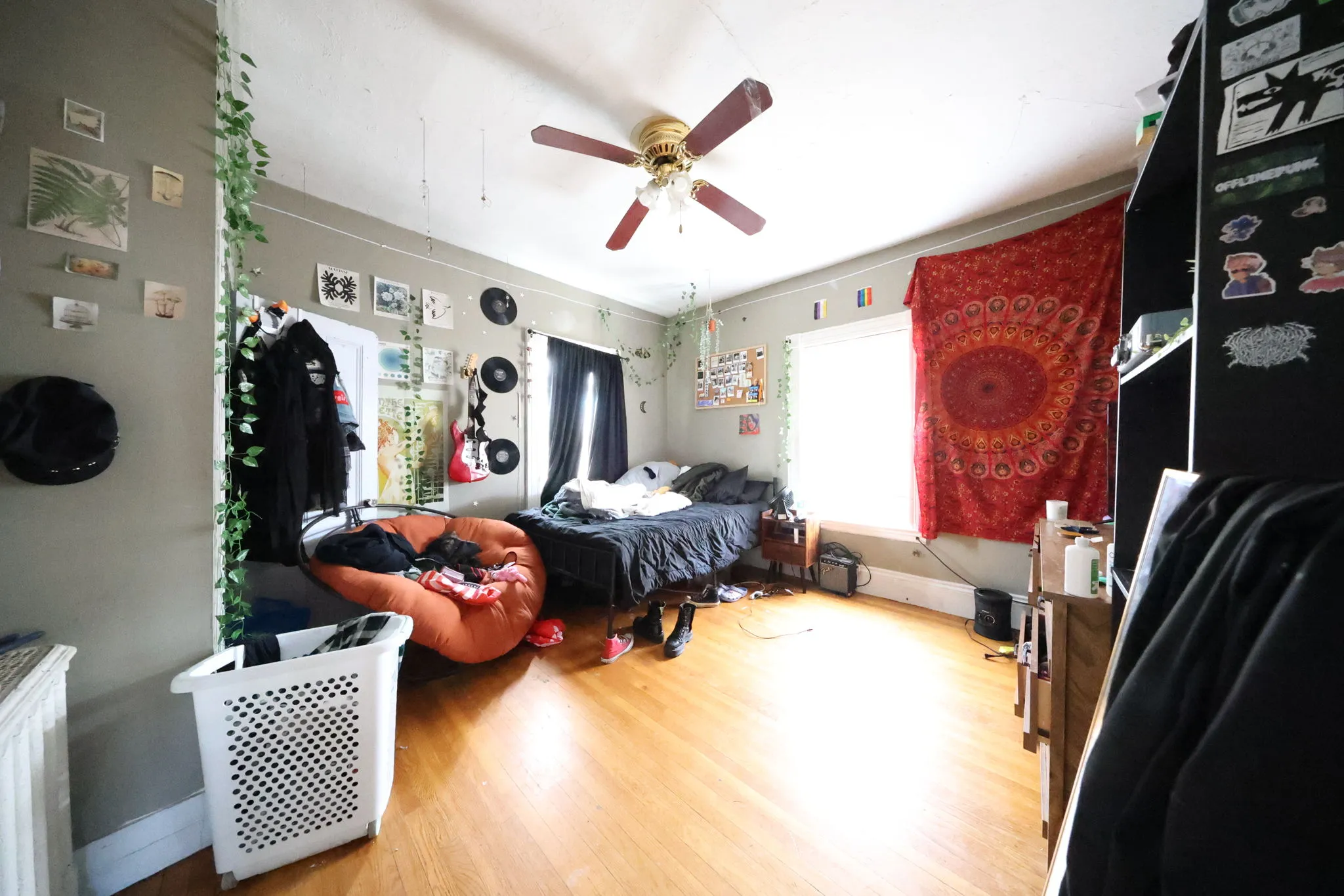 3 bed, 1 bath apartment for rent at 3 Foster St Unit 2L, Brighton — photo 12 of 13